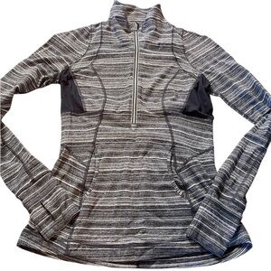 Lululemon Striped Half-Zip Athletic Top in Heathered Black & White. 
Size 6